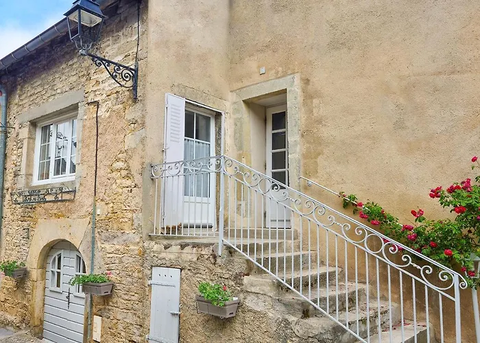 Le Petit Cocon De Chateau Chalon