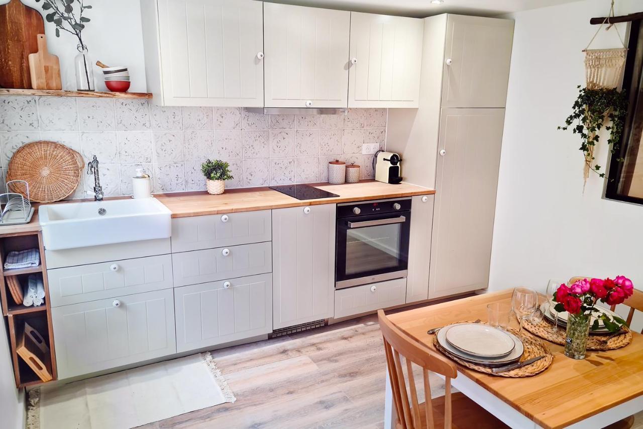 Le Petit Cocon De Chalon Holiday home