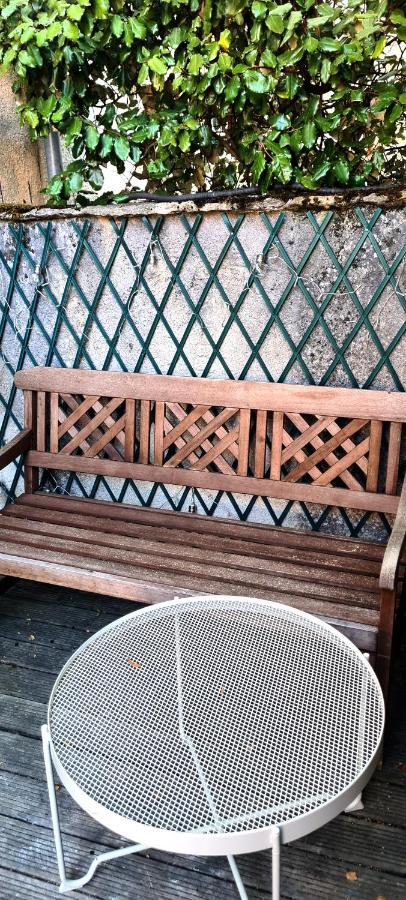 Le Petit Cocon De Chalon Holiday home *